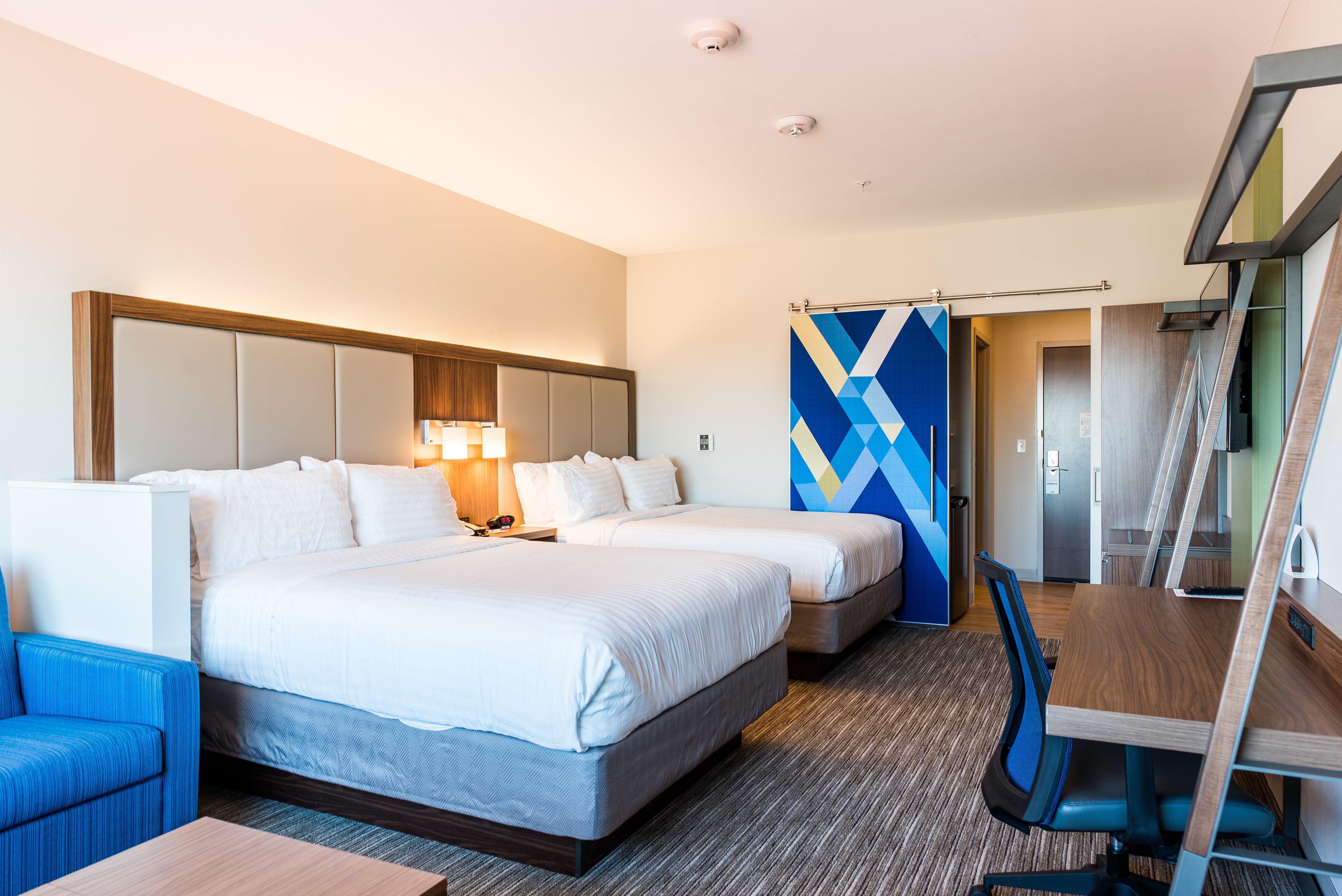 Holiday Inn Express & Suites Madison By Ihg Exterior foto