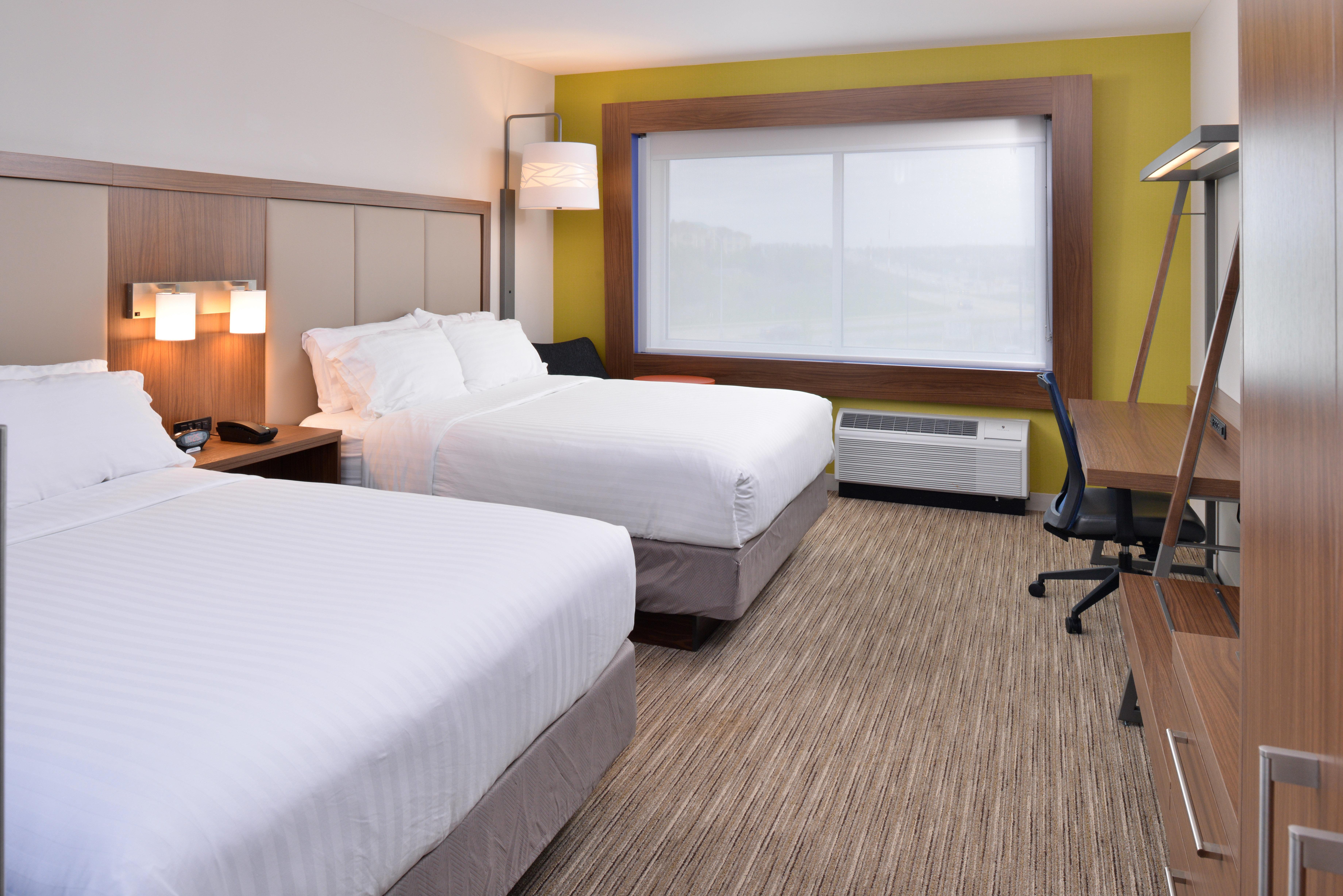 Holiday Inn Express & Suites Madison By Ihg Exterior foto
